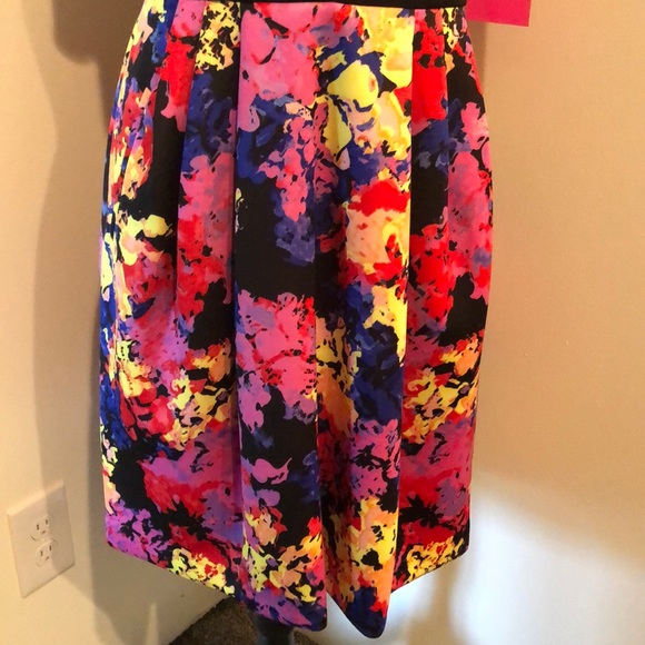 NWT Betsey Johnson Dress - Picture 3 of 6
